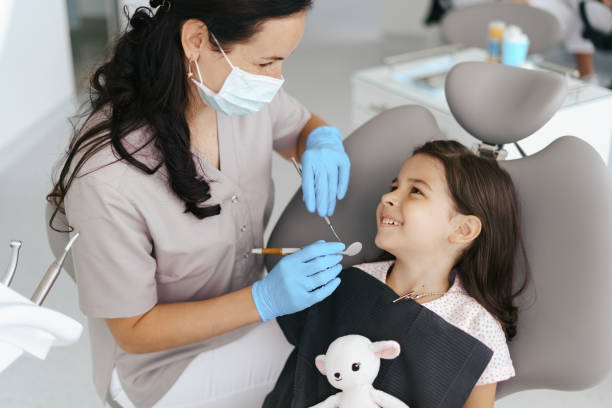 Best Broken or Cracked Tooth Emergency Dentist in Opa Locka, FL